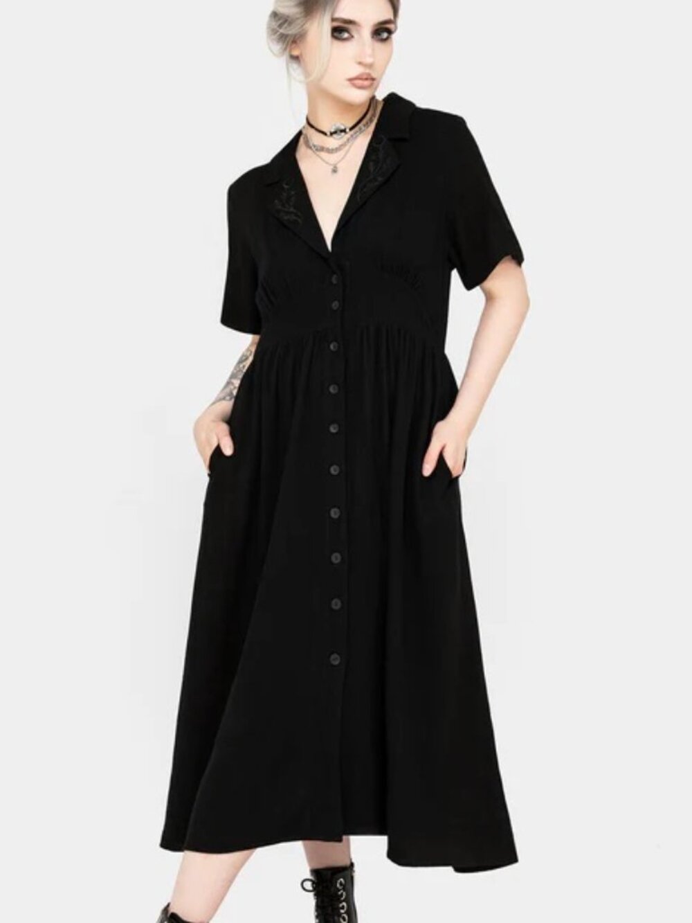 Disturbia Jasmine Embroidered Midi Shirt Dress 8 Black Moon Floral Gothic Witch